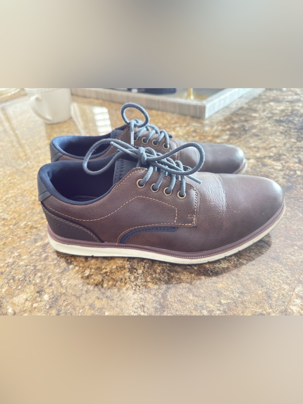 Boys Size 4 Brown Oxford Shoes